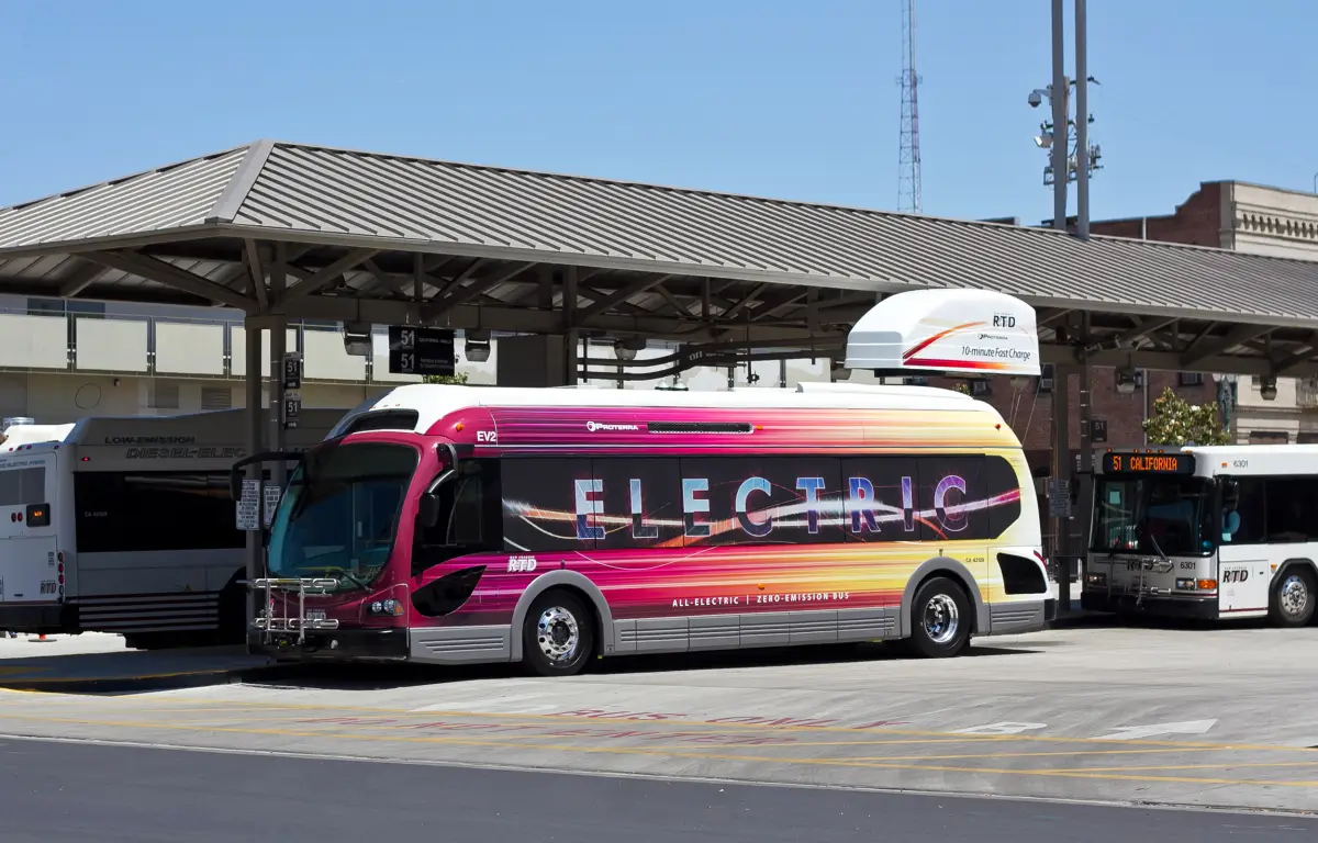 Public transport operations shaped by real-time data